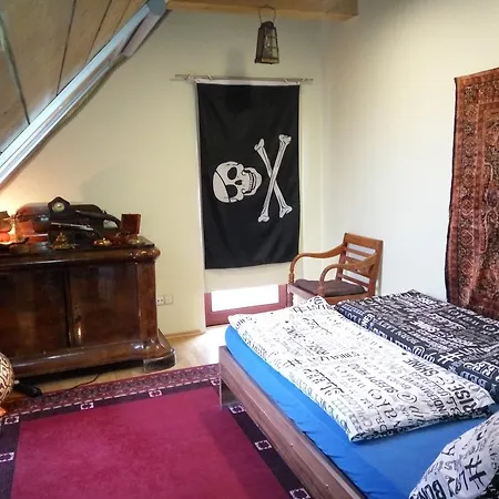 Viragvolgyi Piheno סופרון